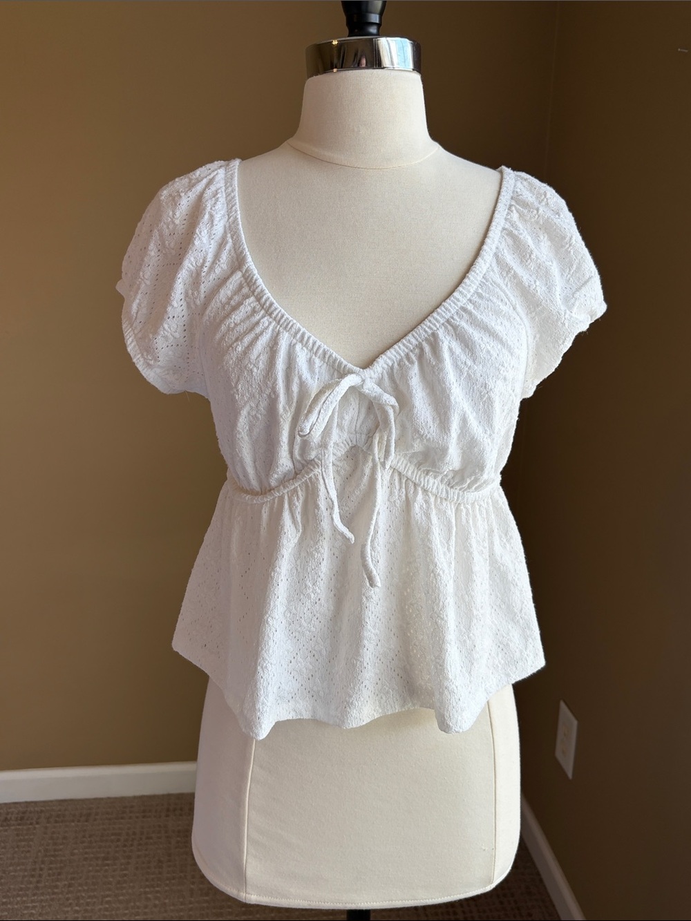 Pink Republic White Tie-Front Peplum Blouse, Large, Feminine Cottage Ren Faire